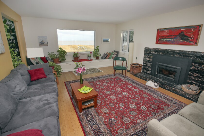 A living room.